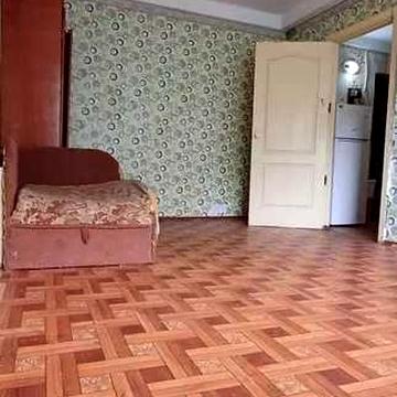 Затишна 1-кімнатна квартира на вул. Миру