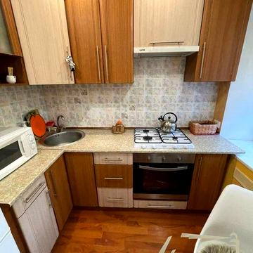 АРЕНДА 2х комн.кв.в р-не Сталеваров.