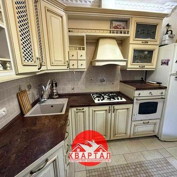 Продается 2-х комнатная полнометражная квартира на Мира