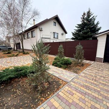 Продаж будинку в центрі міста