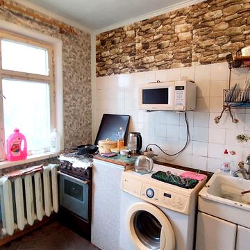 Академіка Філатова вул., 80