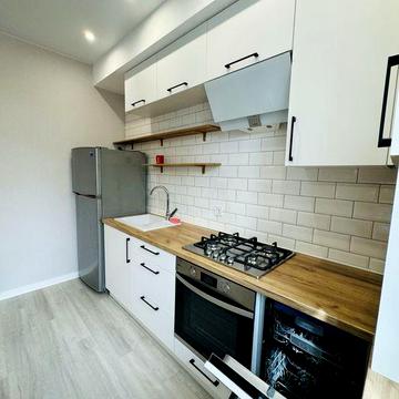 Шикарная двушка в самом центре!Свежий евроремонт!Полная комплектация!