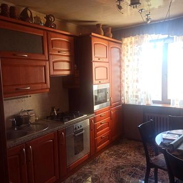 Героїв просп., 23