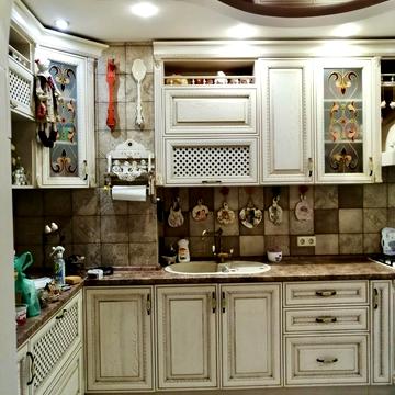 Небесної Сотні просп. (Маршала Жукова), 12