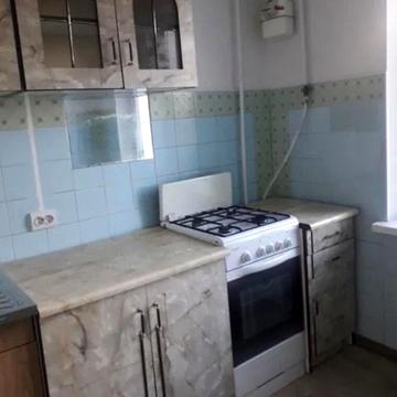 Левка Лукяненка вул. (Ватутіна), 48