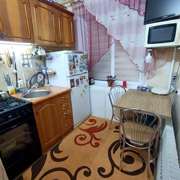 Продам 1-кім. Квартиру вул. Яскрава(Тверская)