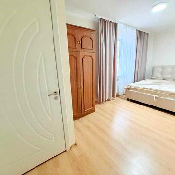 СДАМ СРОЧНО 2 комнатную квартиру ЦЕНТР ул Александровский проспект