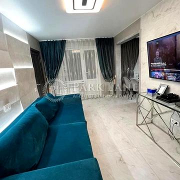 Микільсько-Слобідська вул., 6/2