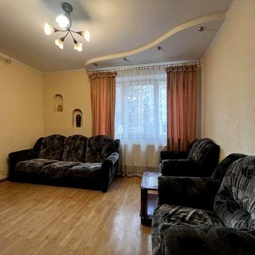 Здам 2-х кімнатну квартиру в центрі міста автономне опалення