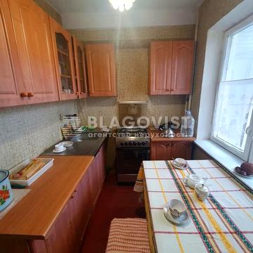 Русанівський бульв., 5