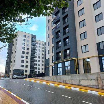 Івана Кожедуба вул., 8