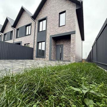 Готовий Таун 2.1 соток землі біля озера.Гостомель Держпрограми!