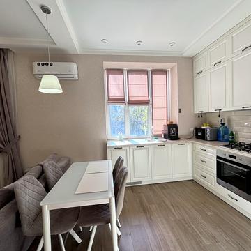 Проспект Університетський, 40