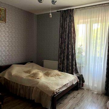 Продам 2-ком квартиру с ремонтом на Слободке, ул.Почтовая (2-668-847)