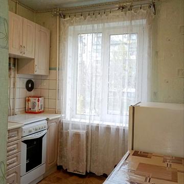 Павла Тичини просп., 28