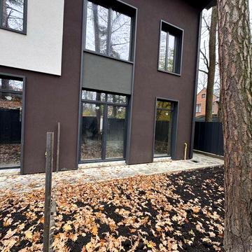 Продаж таунхаус Ірпінь вул.Київська з газом + велика ділянка