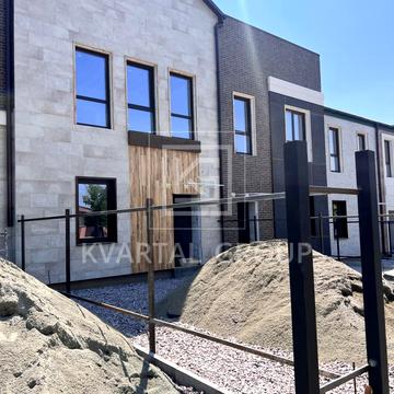 Виноградна вул.