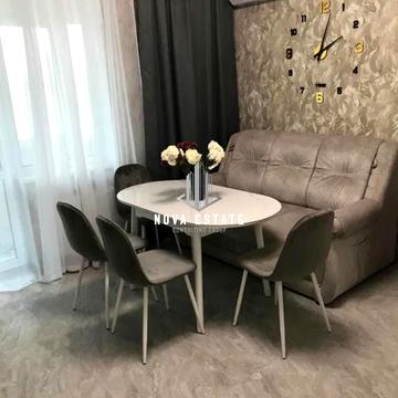 Золотоустівська вул., 25