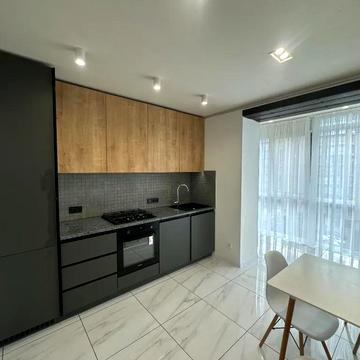 Набережна Перемоги вул., 44п