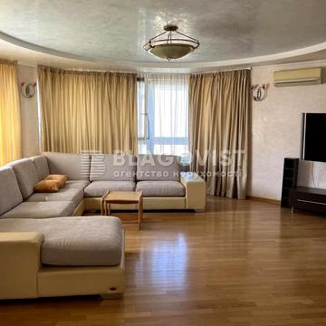 Раїси Окіпної вул., 4