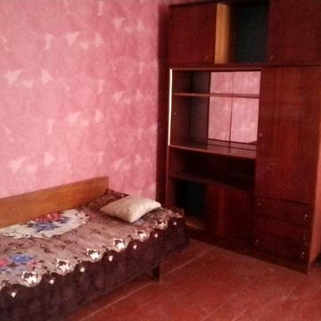 Здаю пів будинку