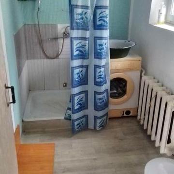 Здаю пів будинку