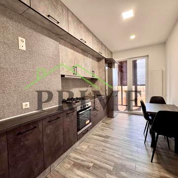 Стрітенська вул. (Комсомольська), 18