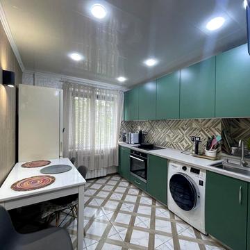 Олександра Поля просп. (Кірова), 13