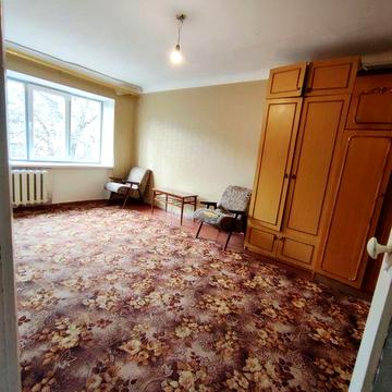 2 кімнатна квартира на Безручка 6 - 42400 Дол США