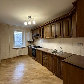 Продаж 3к Квартира Келецька вулиця