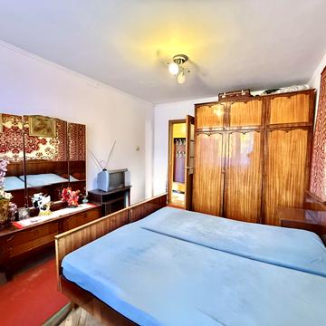 Наукова вул., 104