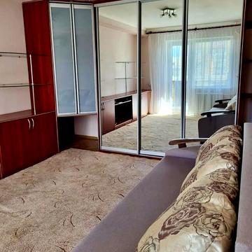 Володимирська вул., 89/91