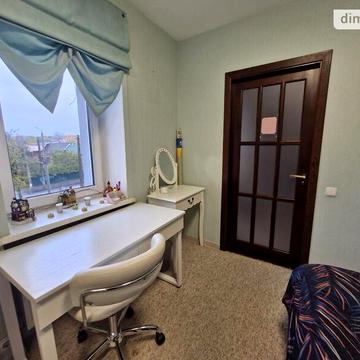 Довгострокова оренда 3к Квартира Брацлавська вулиця