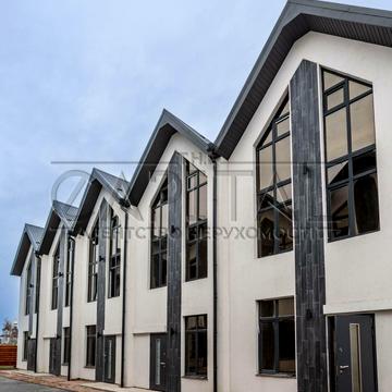 Жулянська вул., 5