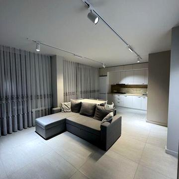 Оренда 2х кім + кухня студія Жк Київський