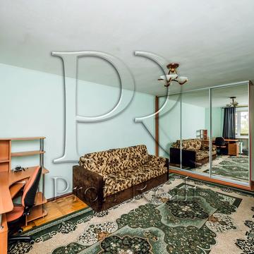 Ольжича вул., 27/22