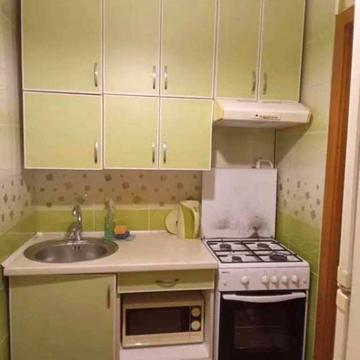 Перемишльська вул. (Червонопільська), 2