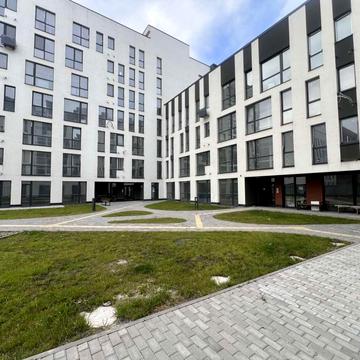 Волинська вул., 9