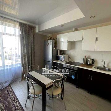 Продам 1-кімнатну квартиру студійного типу на Таїрово!