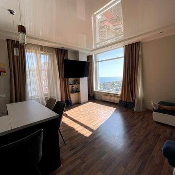 Оренда великої квартири в Аркадії. 4 спальні. Гарний краєвид.