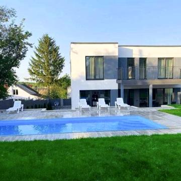 Львівська вул.