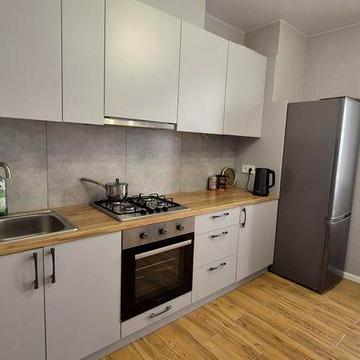 Супер прозиція! Класна локація!!Шикарна 2 Кк з ремонтом! БЕЗ КОМІСІЇ!!