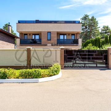 Богдана Хмельницького, 10