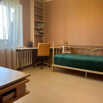 Сержа Лифаря вул. (Олександра Сабурова), 9/61