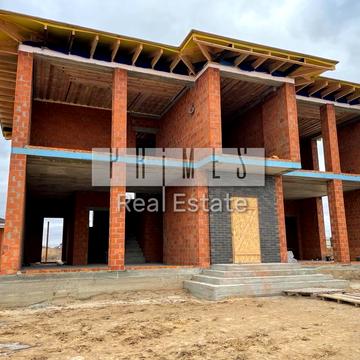 Квітнева вул.