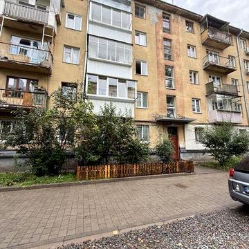 Продаж 2-кім. квартири в. Пасічна