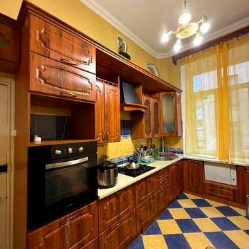 Сдается 4 комнатная квартира Конная/Пастера