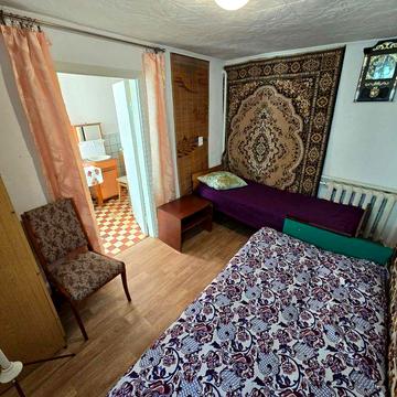 Здається 1-времянка по вул.Приймаченко в р-ні Стар.міста, читайте опис