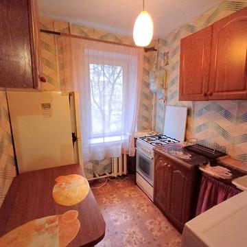 Сдам в аренду 1 комнатную квартиру на 2 этаже МИРА / пл.Победы