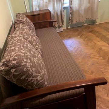 Серова 30 б( автобазар)